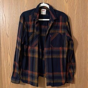 Men’s Levi’s flannel shirt size Large